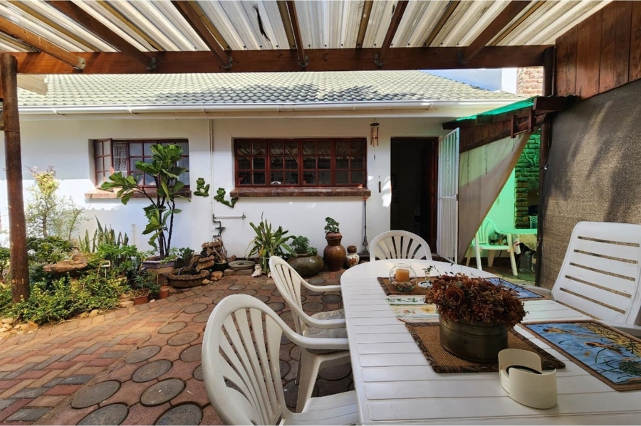 3 Bedroom Property for Sale in Noorsekloof Eastern Cape